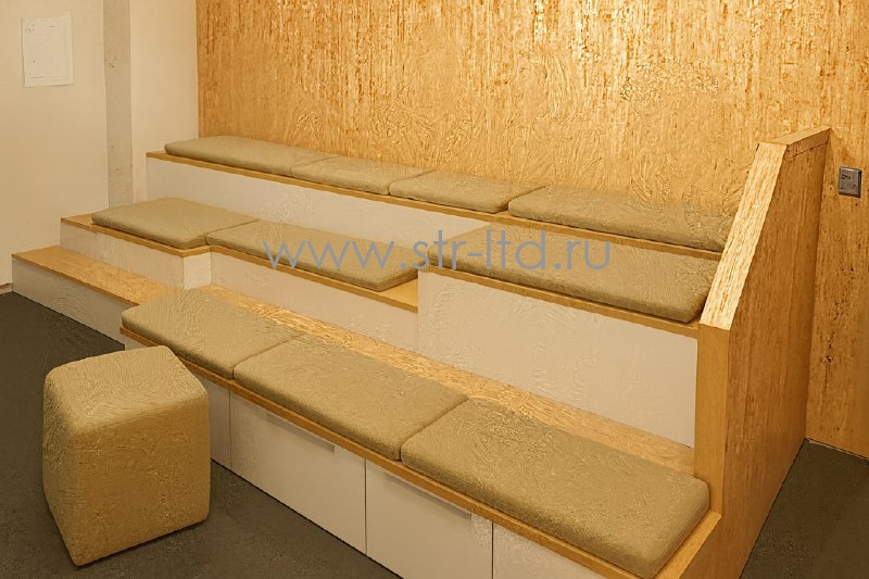 Подиум из фанеры, подиум с посадочными местами
