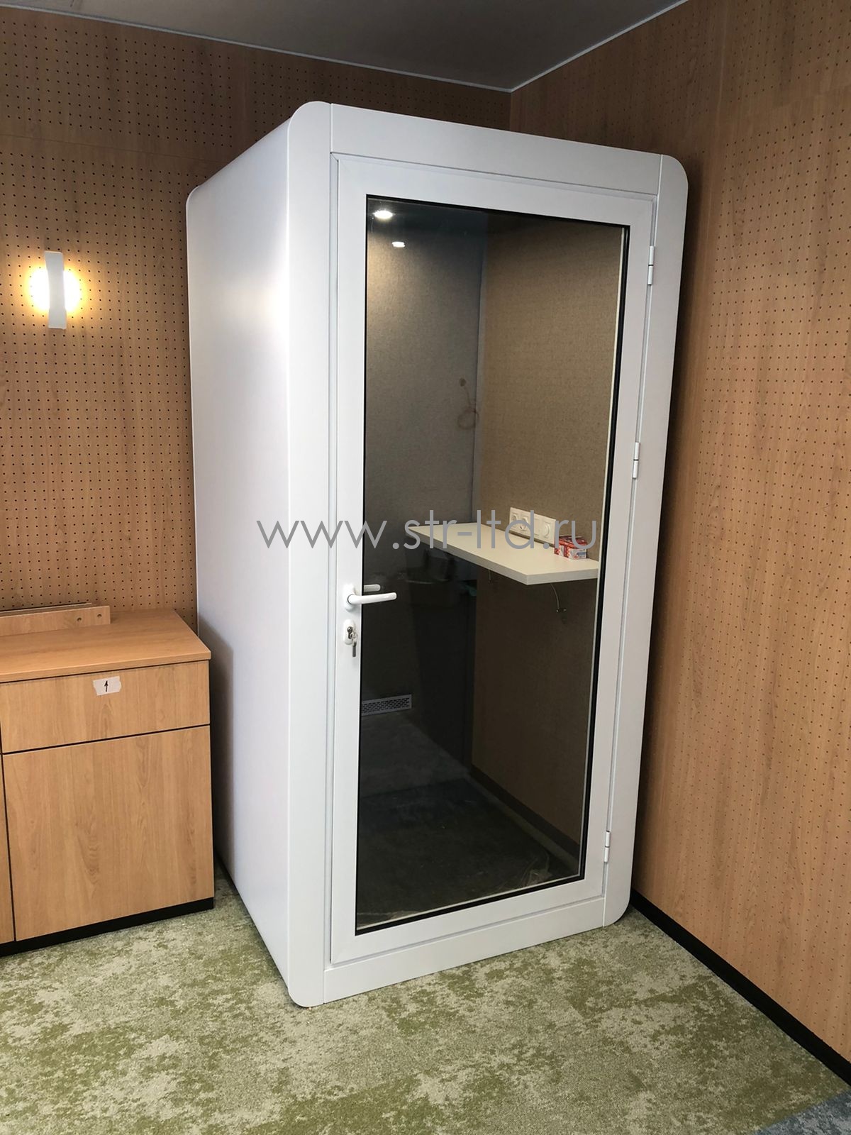 Шумоизоляционная кабина одноместная Шумоизоляционная кабина одноместная LWOP