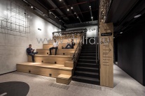 Подиум с посадочными местами LOFT